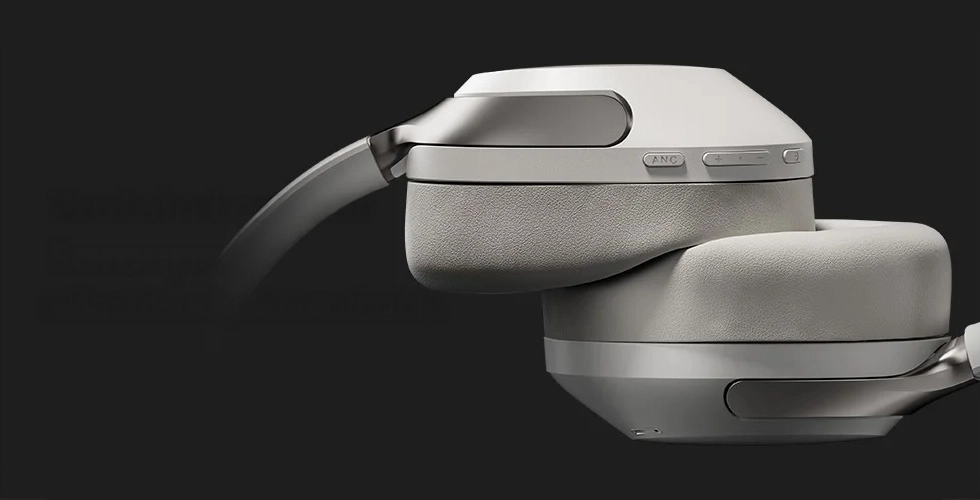 Compact design and controls of Haylou S40 headphones