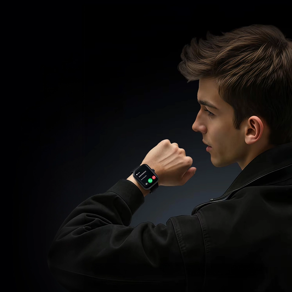 Man uses HAYLOU Watch 4