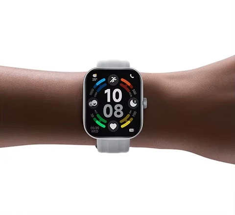 Haylou Watch Faro no pulso