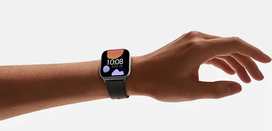 HAYLOU Watch 3 no pulso